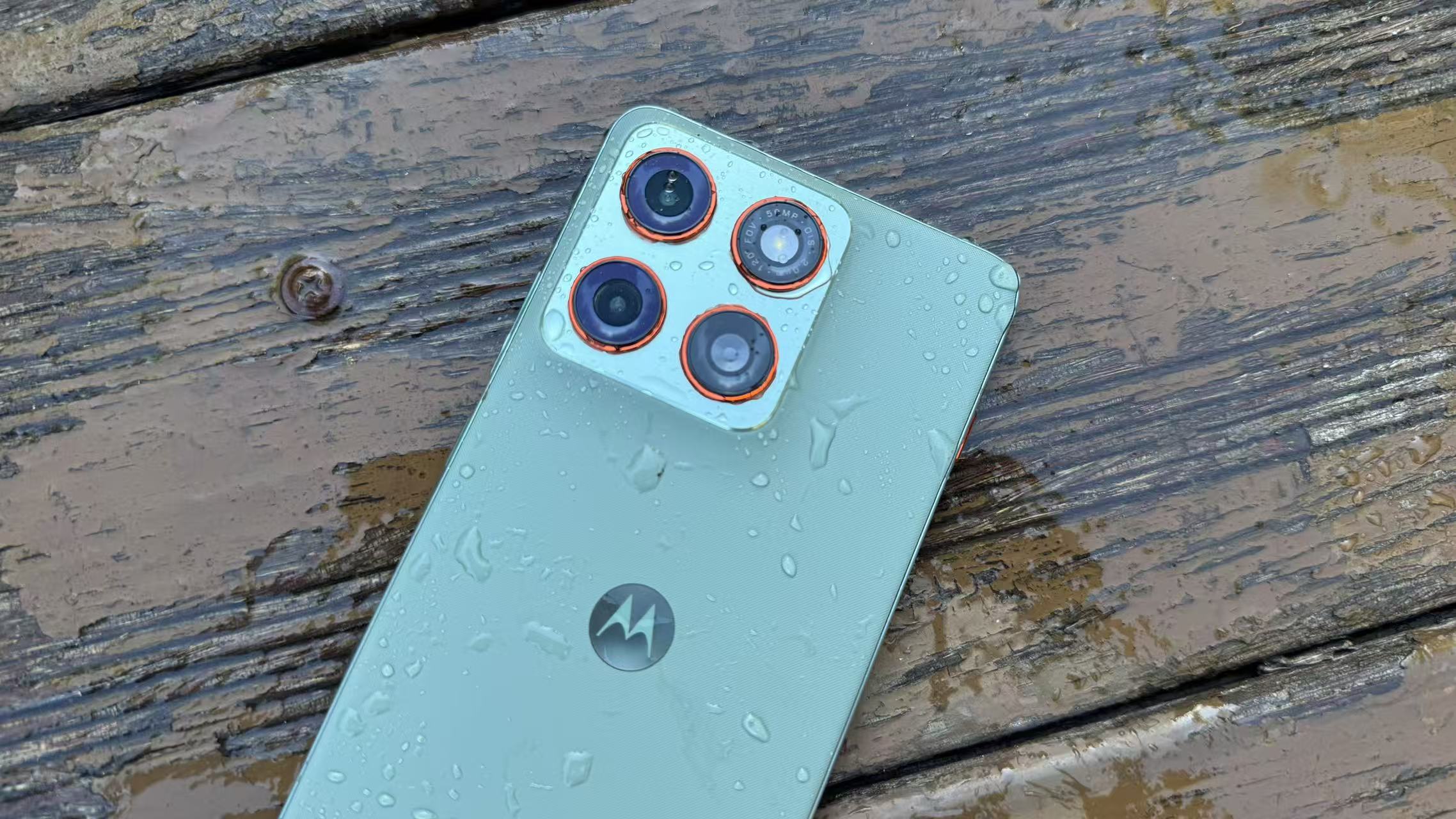 轻薄全能旗舰 体验无短板 联想moto X70 Air AI手机深度评测 智能公会