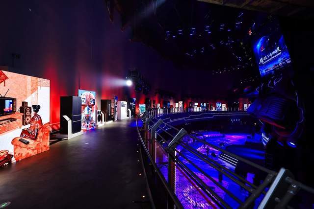 当高端家电遇见AI艺术，百年工业高炉里照见未来生活场域  智能公会