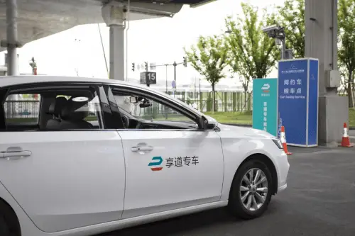 为了多跑几单，他们把后备箱改成了“火药桶” 智能公会